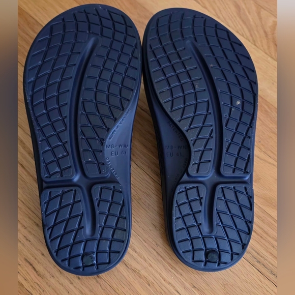 Oofos Original Men's 8 Navy Sport Slide Flip Flop Sandals - Picture 11 of 11